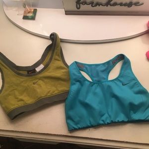 Nike Sports Bras sz Small